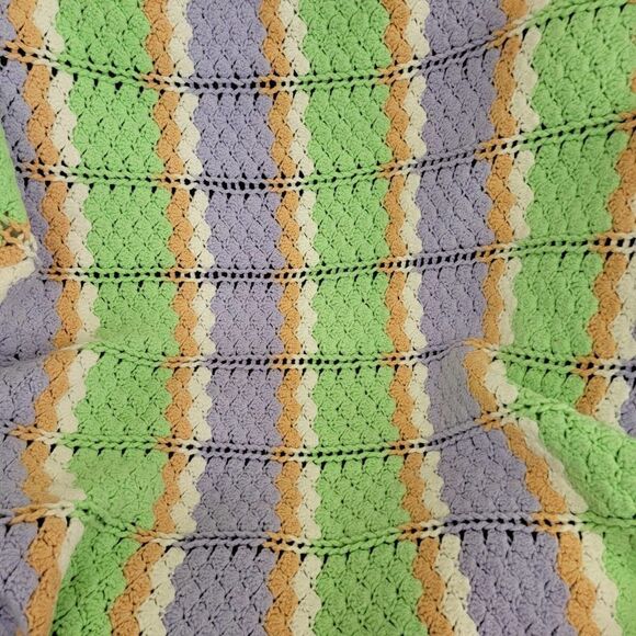 VNTG Hndmd Crocheted Knit Striped Blanket - Picture 15 of 15